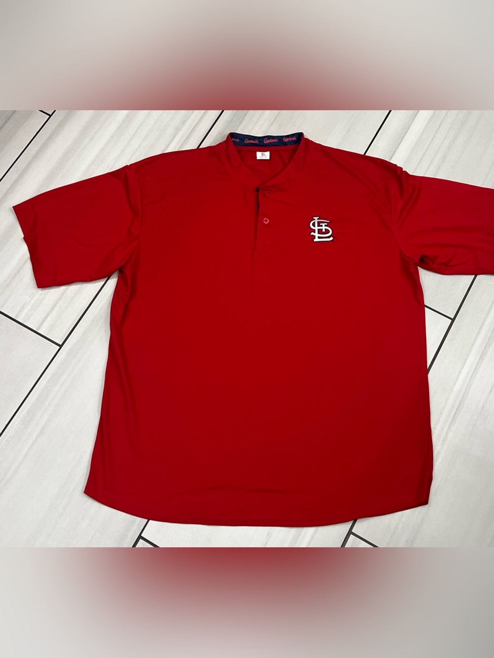 St. Louis Cardinals MLB Baseball Red Shirt Size M Major League Baseball